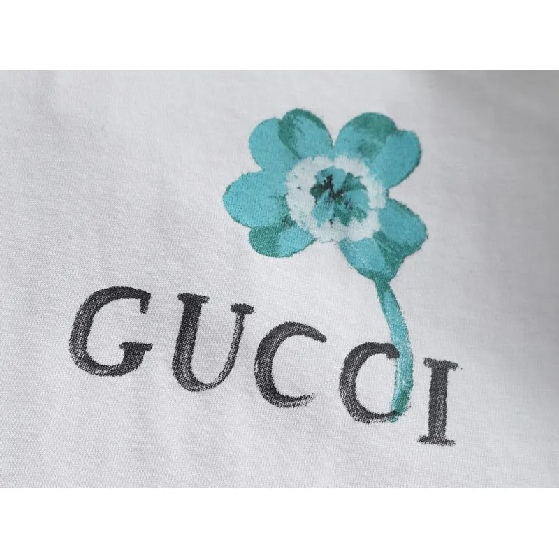Gucci T-shirts for Gucci Mens AAA T-shirts #A61760 Gucci T-shirts for Gucci Mens AAA T-shirts #A61760