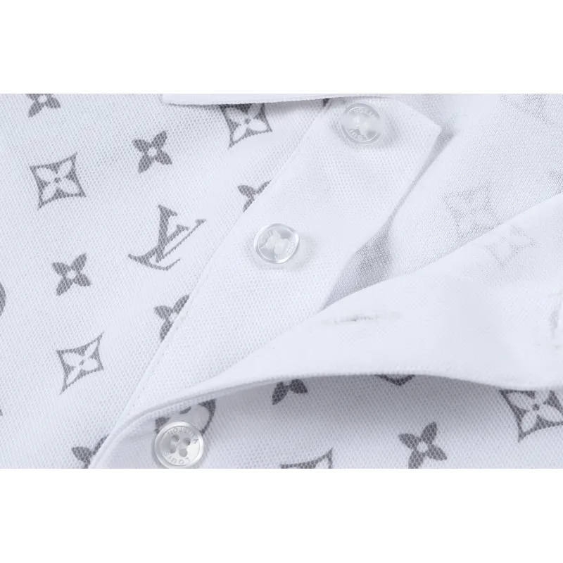 Louis Vuitton T-Shirts for Men Polo Shirts #A62616