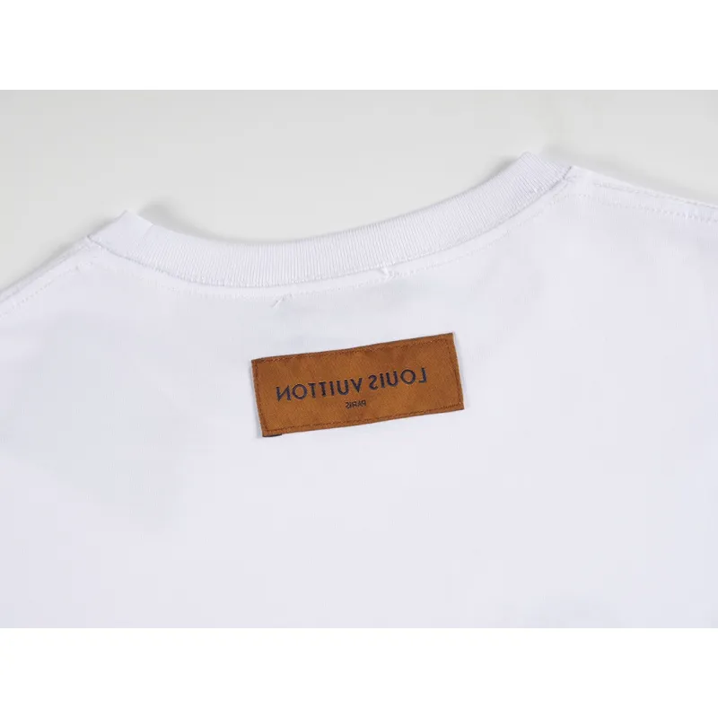 Louis Vuitton T-Shirts for AAAA Louis Vuitton T-Shirts #A34427