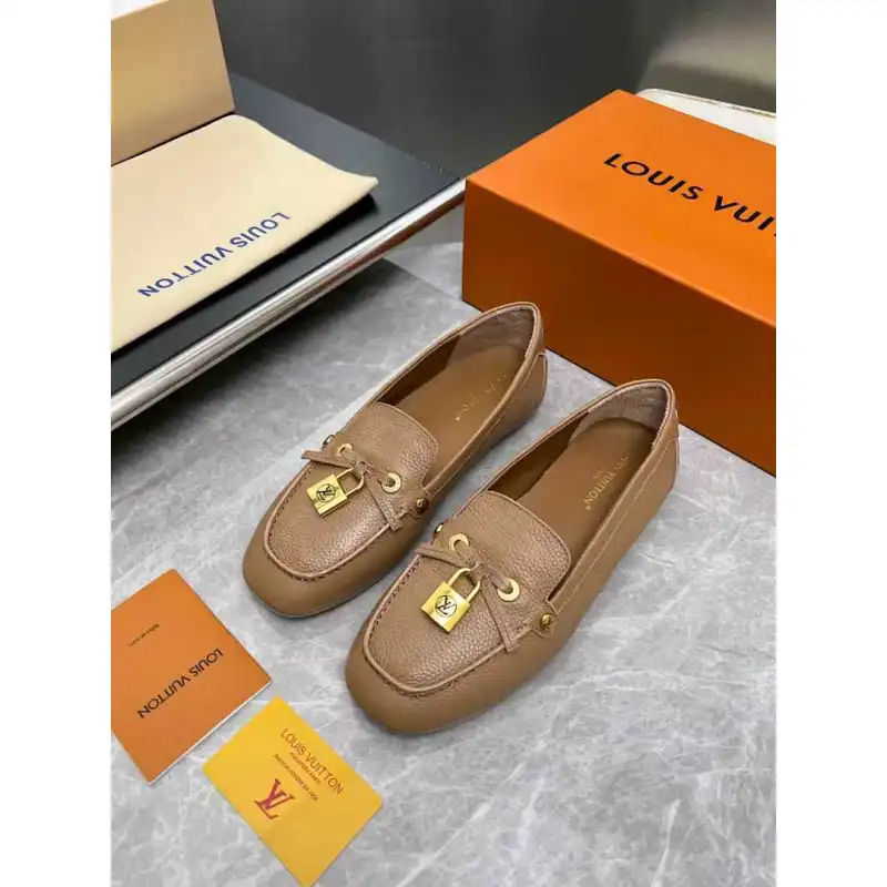 Louis Vuitton Shoes for Womens Louis Vuitton Sandals #A62073