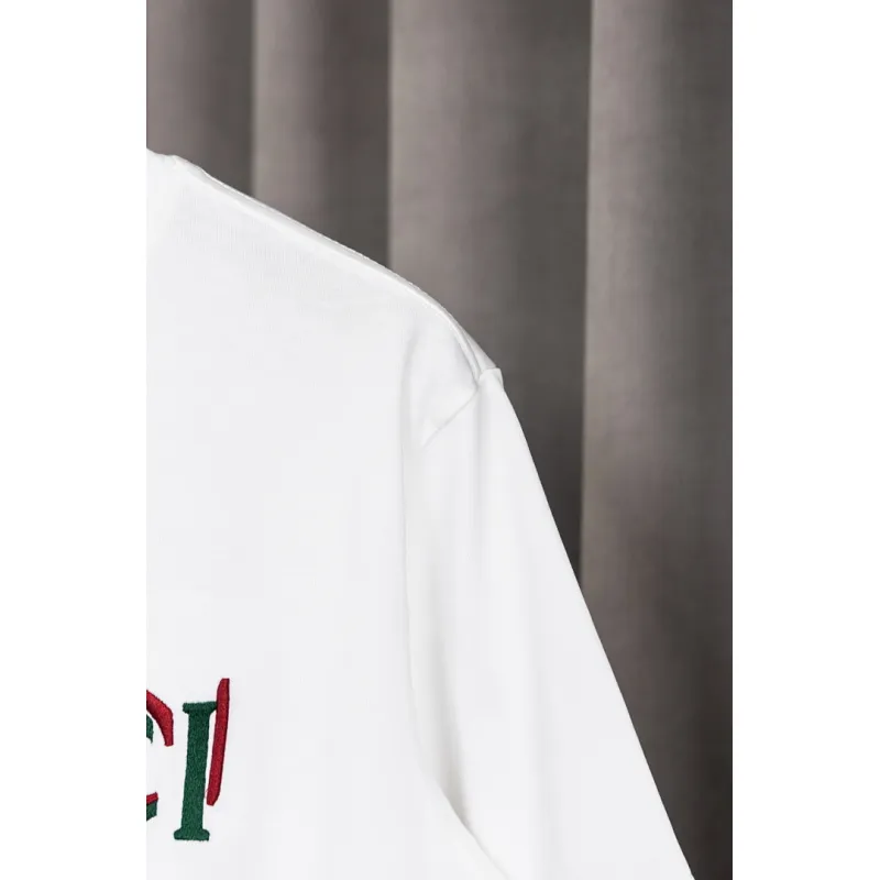 Gucci T-shirts for Gucci Mens AAA T-shirts #A62681