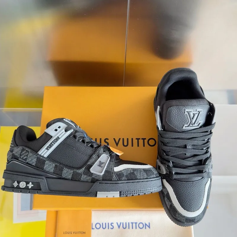 Louis Vuitton Shoes for Mens Louis Vuitton Sneakers #A59439