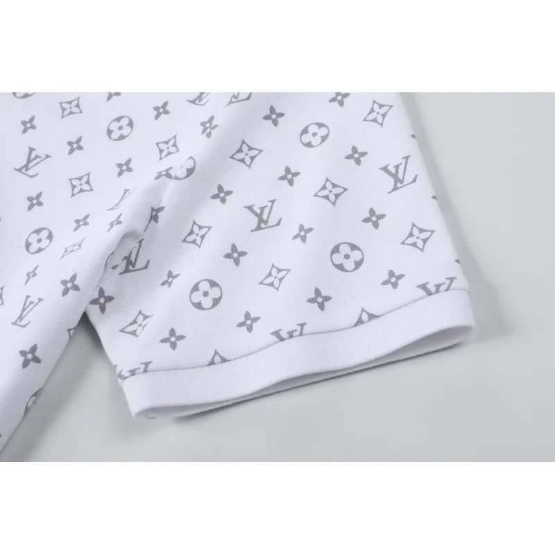 Louis Vuitton T-Shirts for Men Polo Shirts #A62616