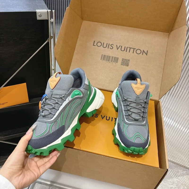Louis Vuitton Shoes for Mens Louis Vuitton Sneakers #A62701