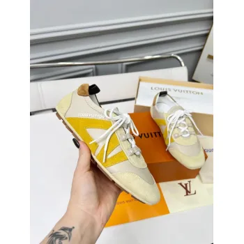 Gucci Shoes for Women Gucci Sneakers #A51357