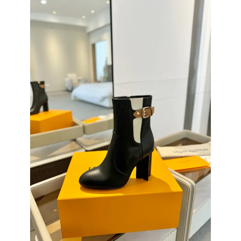 Louis Vuitton Shoes for Womens Louis Vuitton boots heel height:9.5cm #A58319