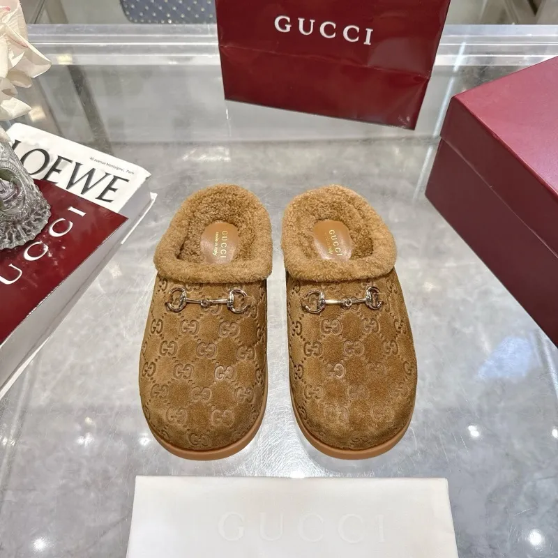 Gucci Shoes for Womens Gucci Slippers #A55121