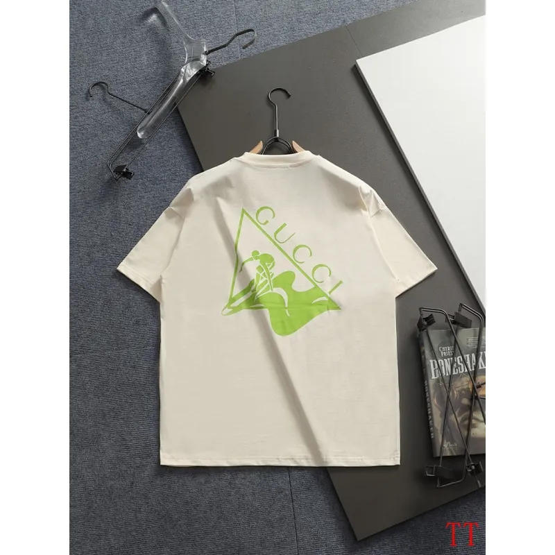 Gucci T-shirts for Gucci Mens AAA T-shirts #A62216