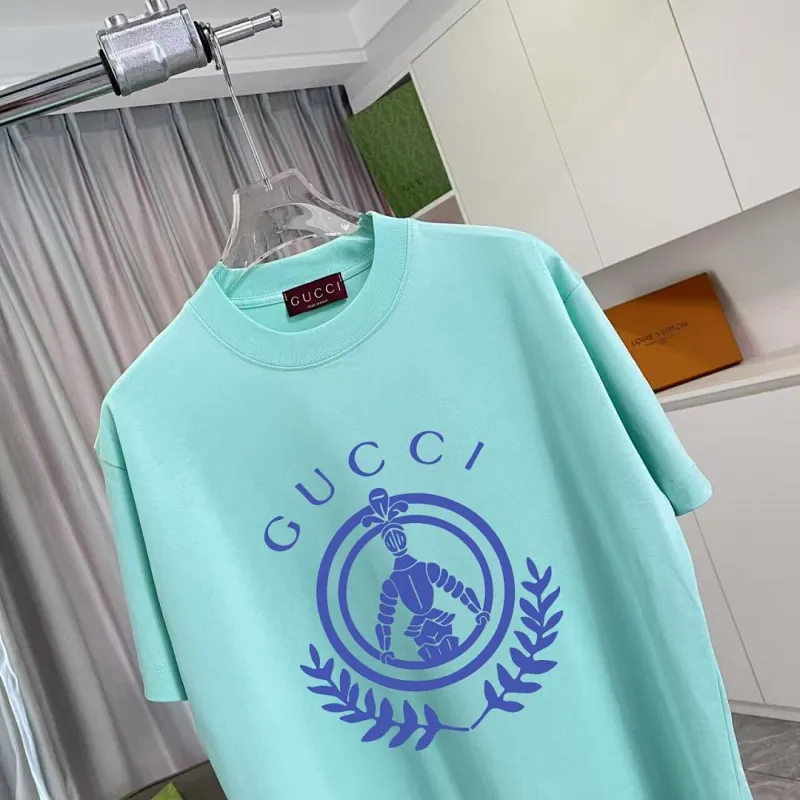 Gucci T-shirts for Gucci Mens AAA T-shirts #A62984
