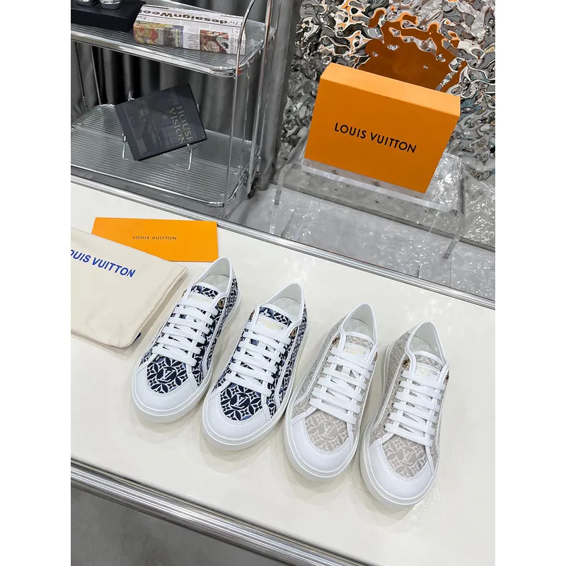 Louis Vuitton Shoes for Womens Louis Vuitton Sneakers Lagoon Monogram #A53226