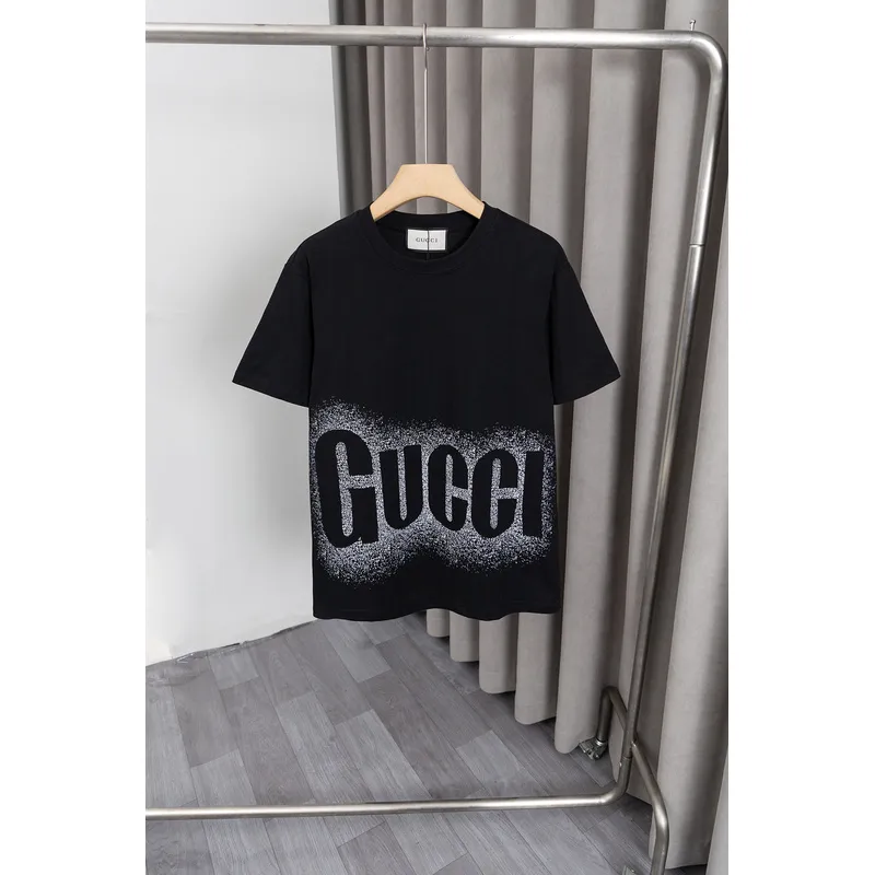 Gucci  T-Shirt Featuring Graffiti Print #A45575