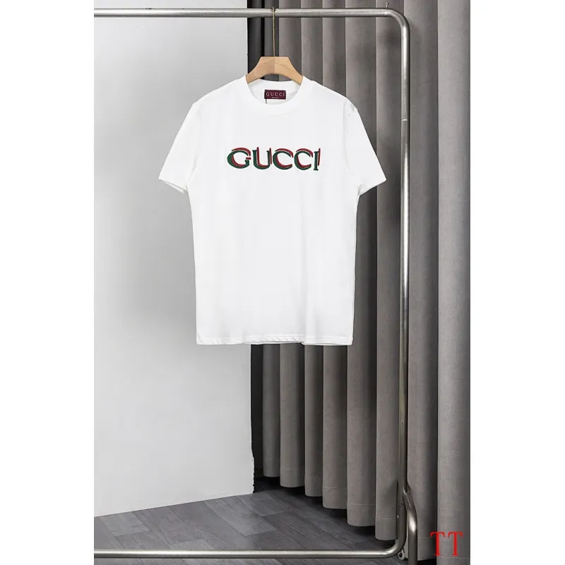Gucci T-shirts for Gucci Mens AAA T-shirts #A63556