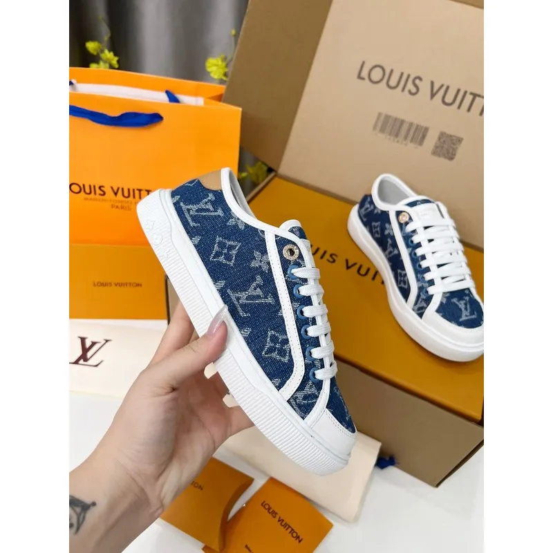 Louis Vuitton Shoes for Womens Louis Vuitton Sneakers #A49422