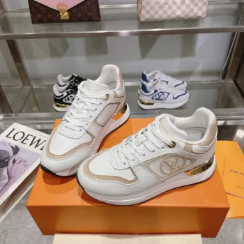 Louis Vuitton Shoes for Womens Louis Vuitton Sneakers #A37380