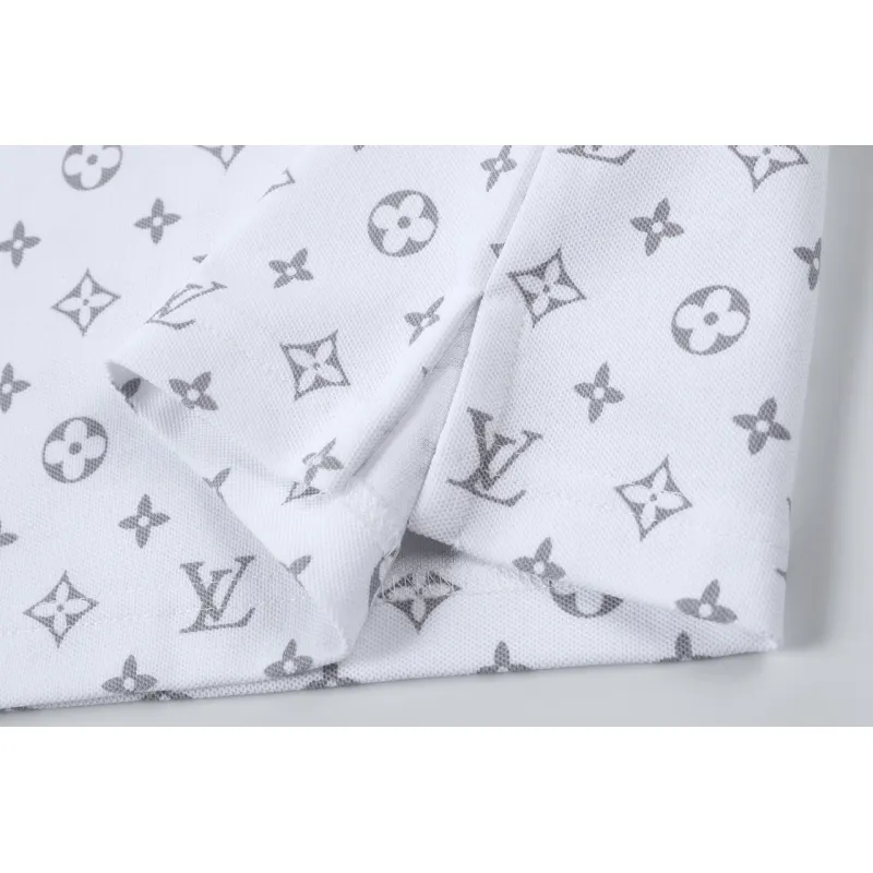 Louis Vuitton T-Shirts for Men Polo Shirts #A62616