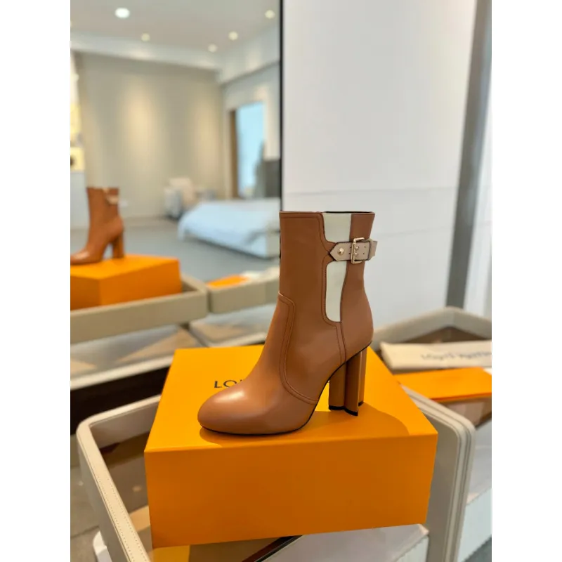 Louis Vuitton Shoes for Womens Louis Vuitton boots heel height:9.5cm #A58322