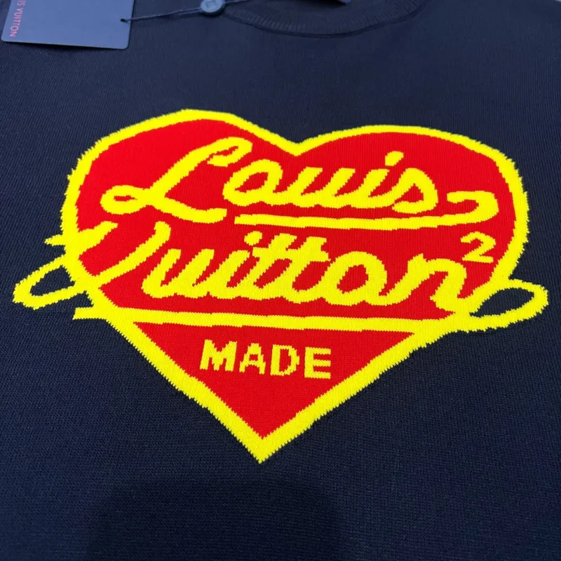 Louis Vuitton T-Shirts for AAAA Louis Vuitton T-Shirts #A33520