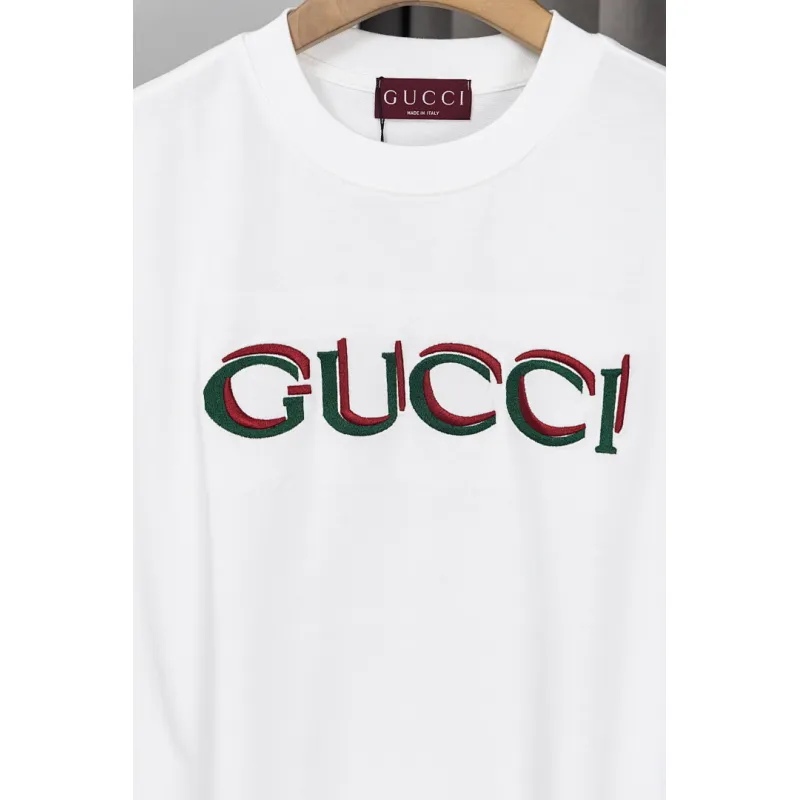 Gucci T-shirts for Gucci Mens AAA T-shirts #A62681