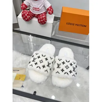 Louis Vuitton Shoes for Womens Louis Vuitton Slippers #A57886