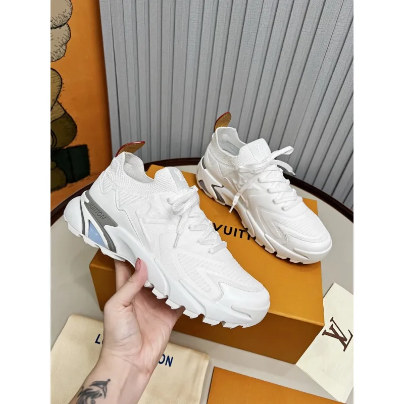 Louis Vuitton Runner Tatic White sneakers #A62977