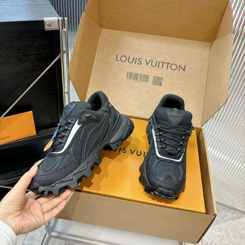 Louis Vuitton Shoes for Mens Louis Vuitton Sneakers #A62704