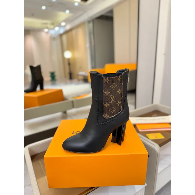 Louis Vuitton Shoes for Womens Louis Vuitton boots heel height:9cm #A58305
