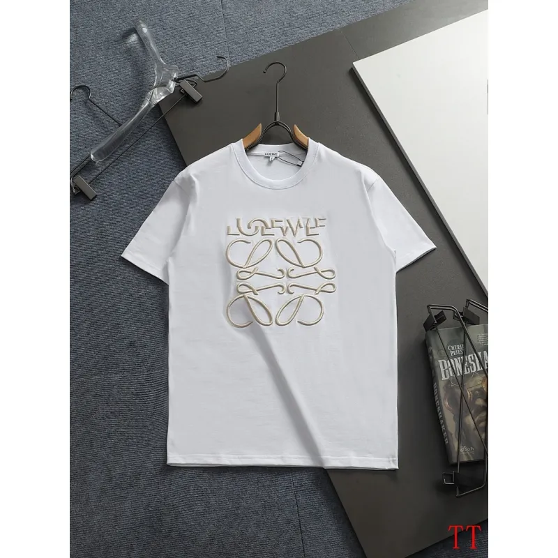 LOEWE T-shirts for MEN #A63546