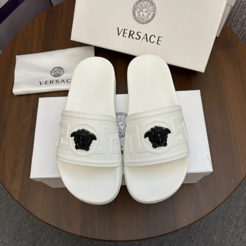 Versace shoes for Mens Versace Slippers #A63162