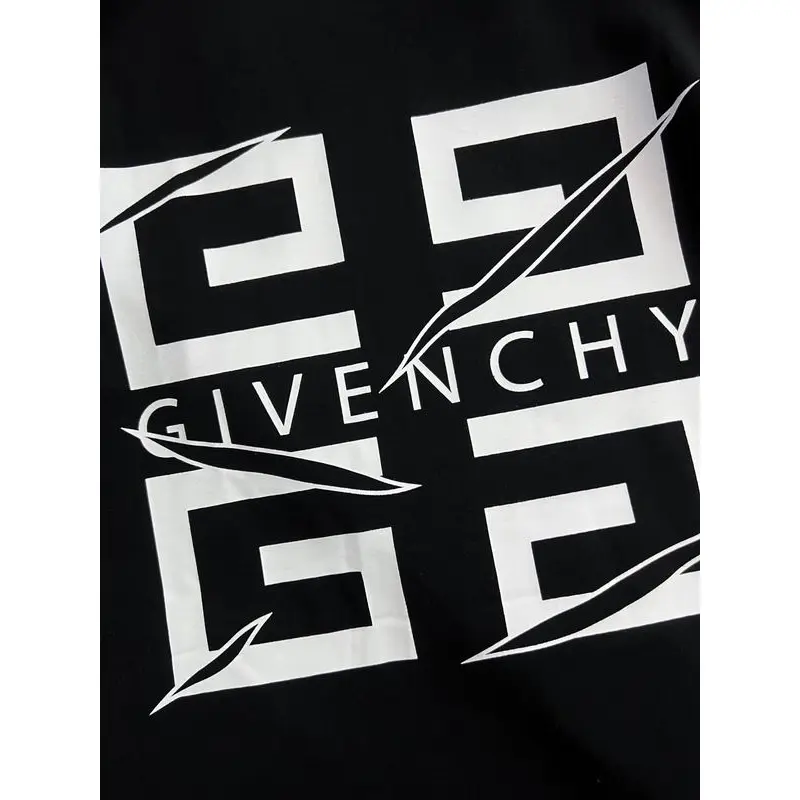 Givenchy T-shirts for MEN Black/White #A47168