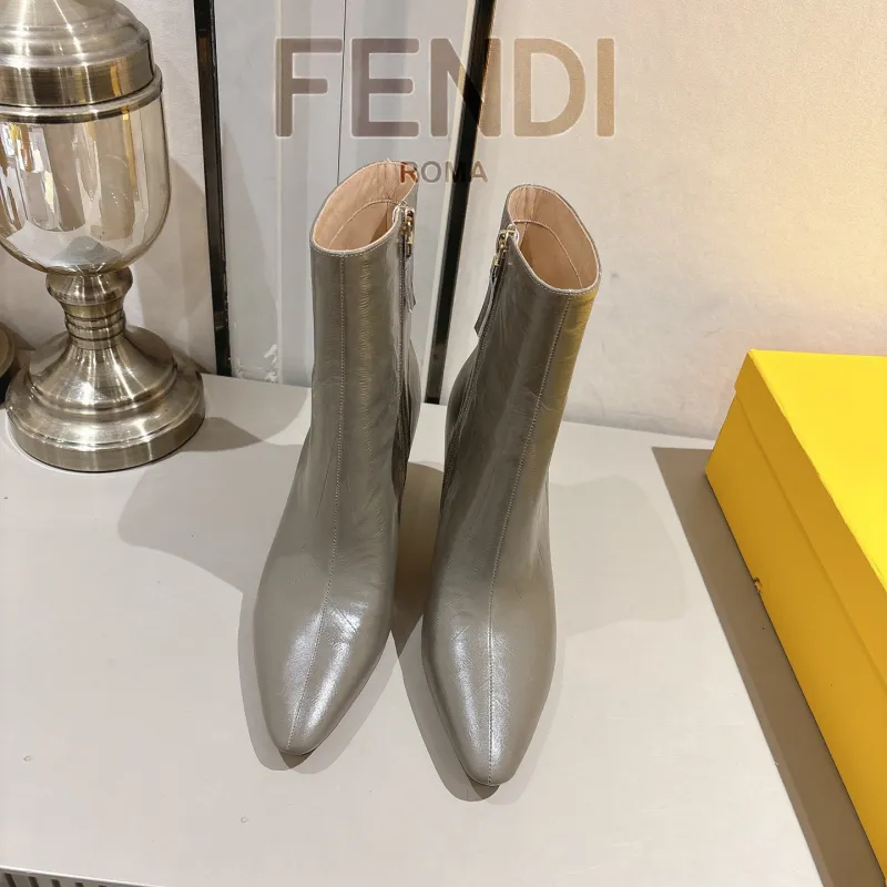 Fendi shoes for Fendi Boot for women #A59334 Fendi shoes for Fendi Boot for women #A59334