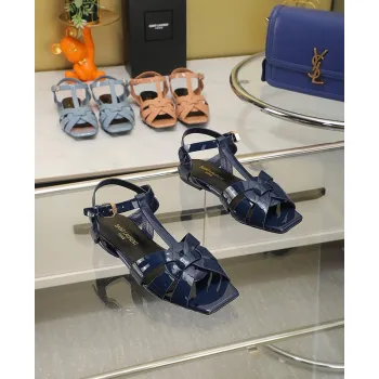 YSL Shoes for  Women  sandals #A22311