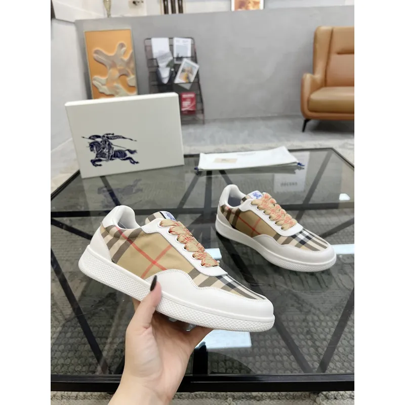 Burberry Shoes for Mens Sneakers #A52128