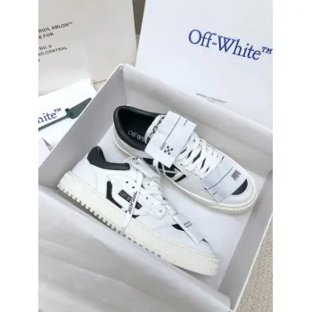 Off-White shoes for Mens Sneakers #A49510