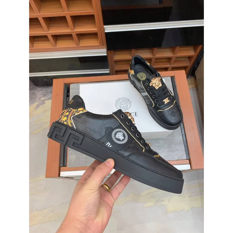 Versace shoes for Mens Versace Sneakers #99907187 Versace shoes for Mens Versace Sneakers #99907187