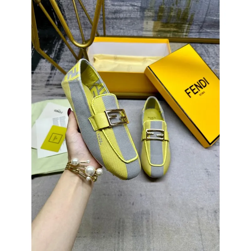 Fendi shoes for Womens Fendi Sneakers #A38565
