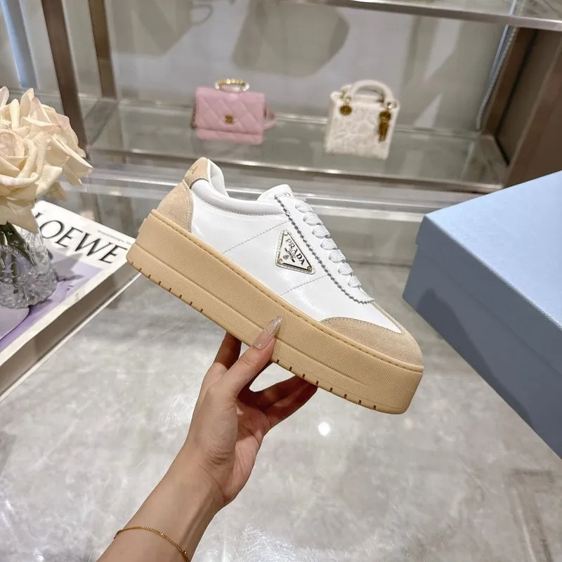 Replica Prada Shoes for Womens Prada Sneakers White Grey 35-41 Size #A53005 Replica Prada Shoes for Womens Prada Sneakers White Grey 35-41 Size #A53005