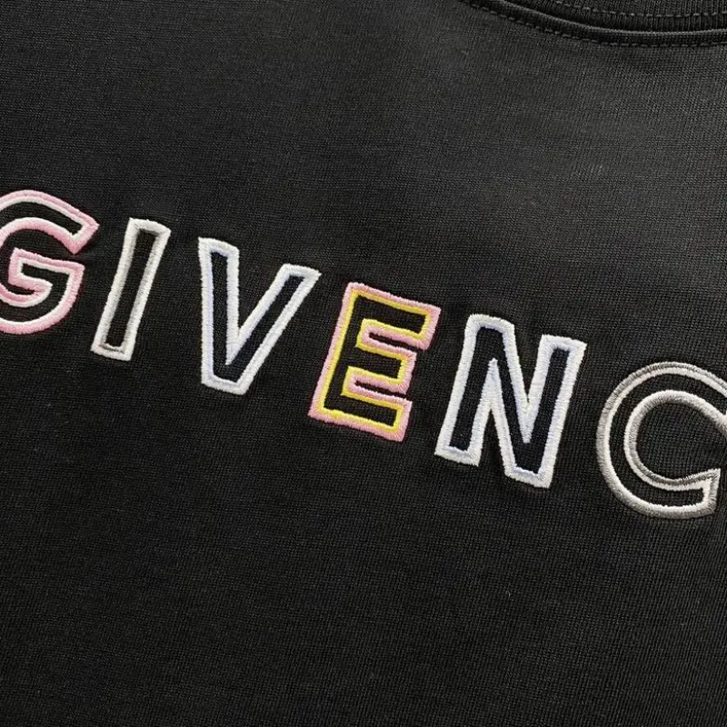 Givenchy T-shirts for MEN Black/White #A47171