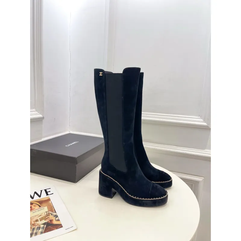 Chanel shoes for Women Chanel Boots #A56117