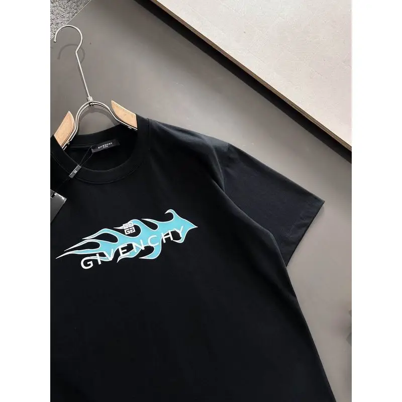 Givenchy T-shirts for MEN Black/White #A47160