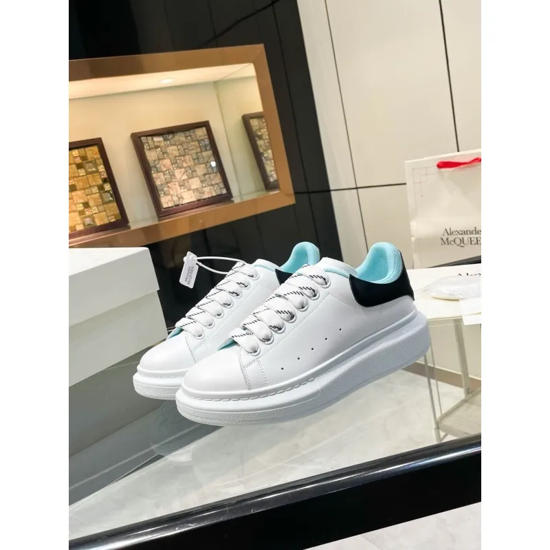 Alexander McQueen Shoes for Unisex McQueen Sneakers #A55844