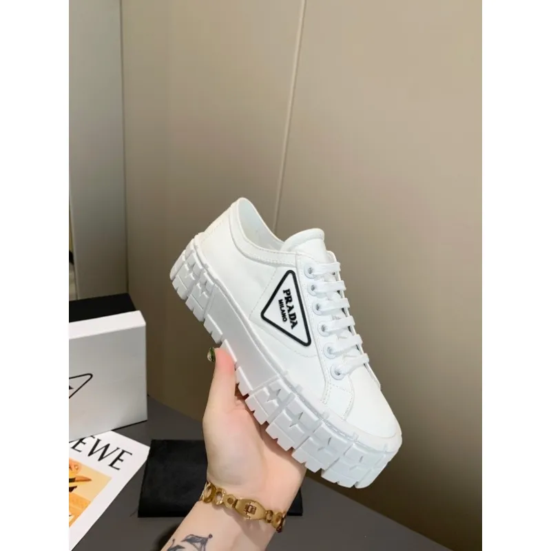 Prada Shoes for Womens Prada Sneakers #99904621 Prada Shoes for Womens Prada Sneakers #99904621