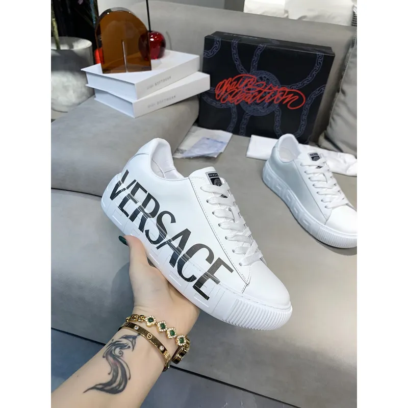 Versace shoes for men and women Versace Sneakers #99906227