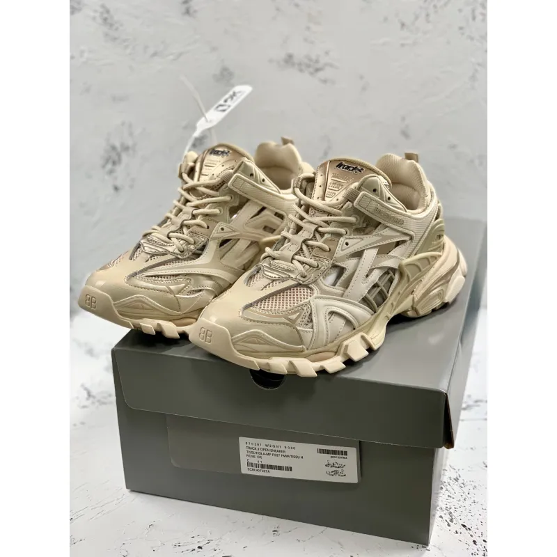 Balenciaga Sneakers Track 2.0 Balenciaga Unisex Shoes Gold #999900987 Balenciaga Sneakers Track 2.0 Balenciaga Unisex Shoes Gold #999900987