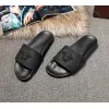 Versace Men or women Slippers #994957
