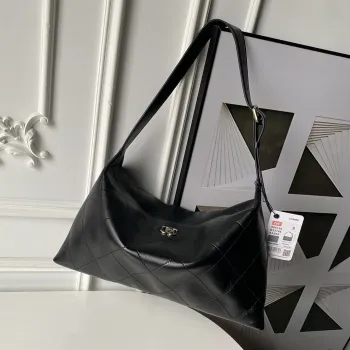 Chanel AS6139 Lambskin Hobo Shoulder Bag 32x24x12cm #A64995