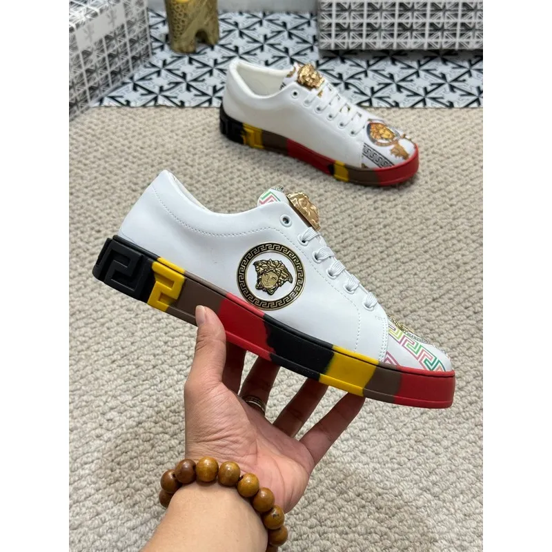 Versace shoes for Mens Versace Sneakers #A36025 Versace shoes for Mens Versace Sneakers #A36025