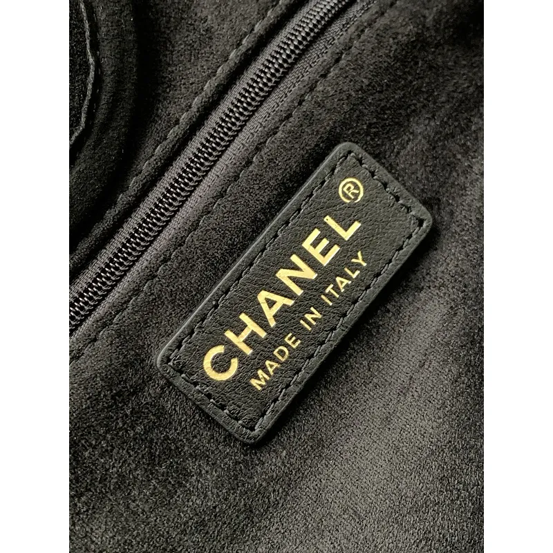 Chanel Woven Tote Textured Raffia Signature Logo &amp Chain Embracing Summer Elegance size38 #A54203