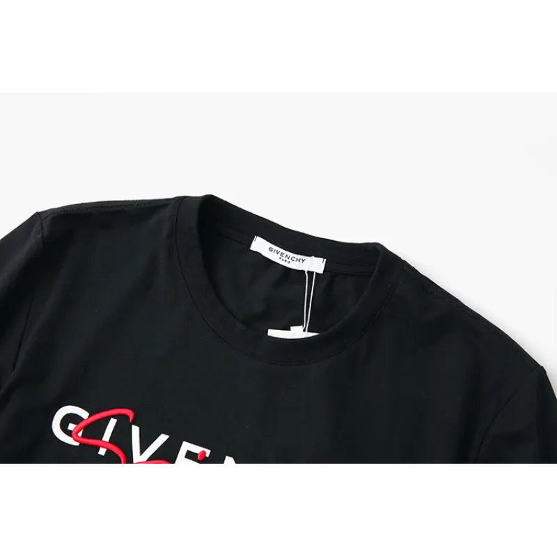 2020 Givenchy T-shirts for MEN #9130256