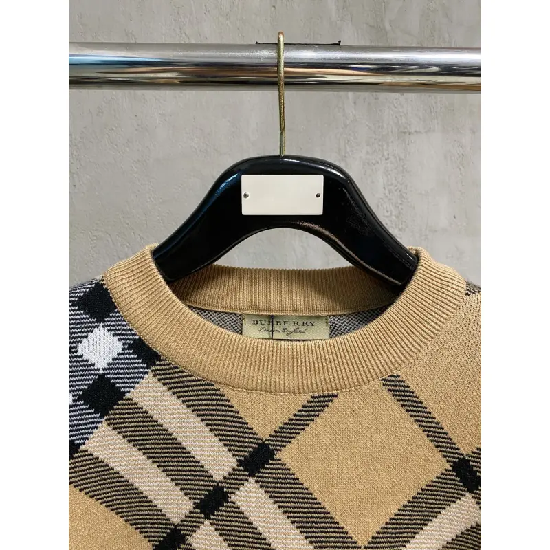 Burberry Sweaters for MEN #A58997