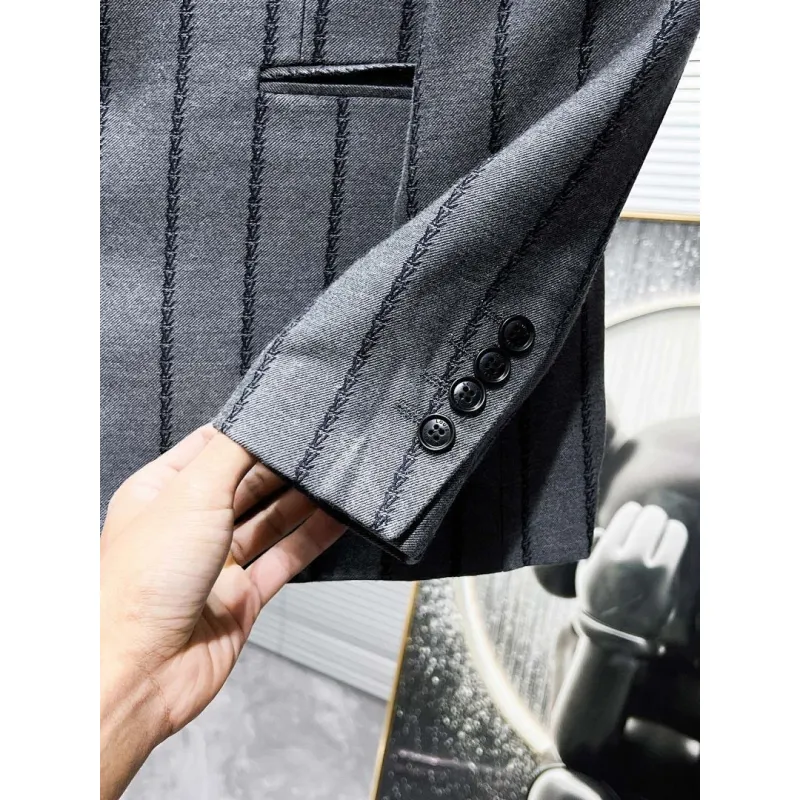 Louis Vuitton Suit #A59937